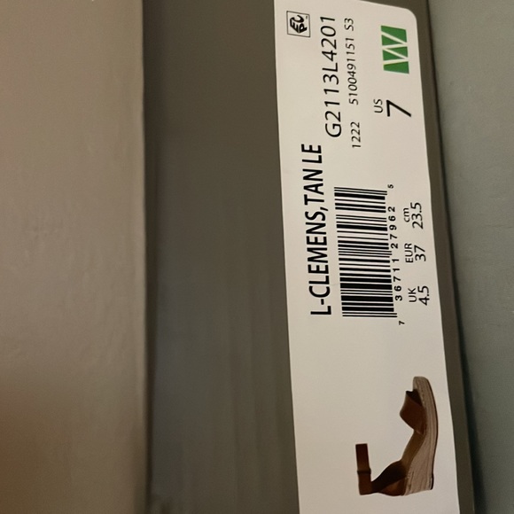 Temporary Post: Franco Sarto leather platform sandal